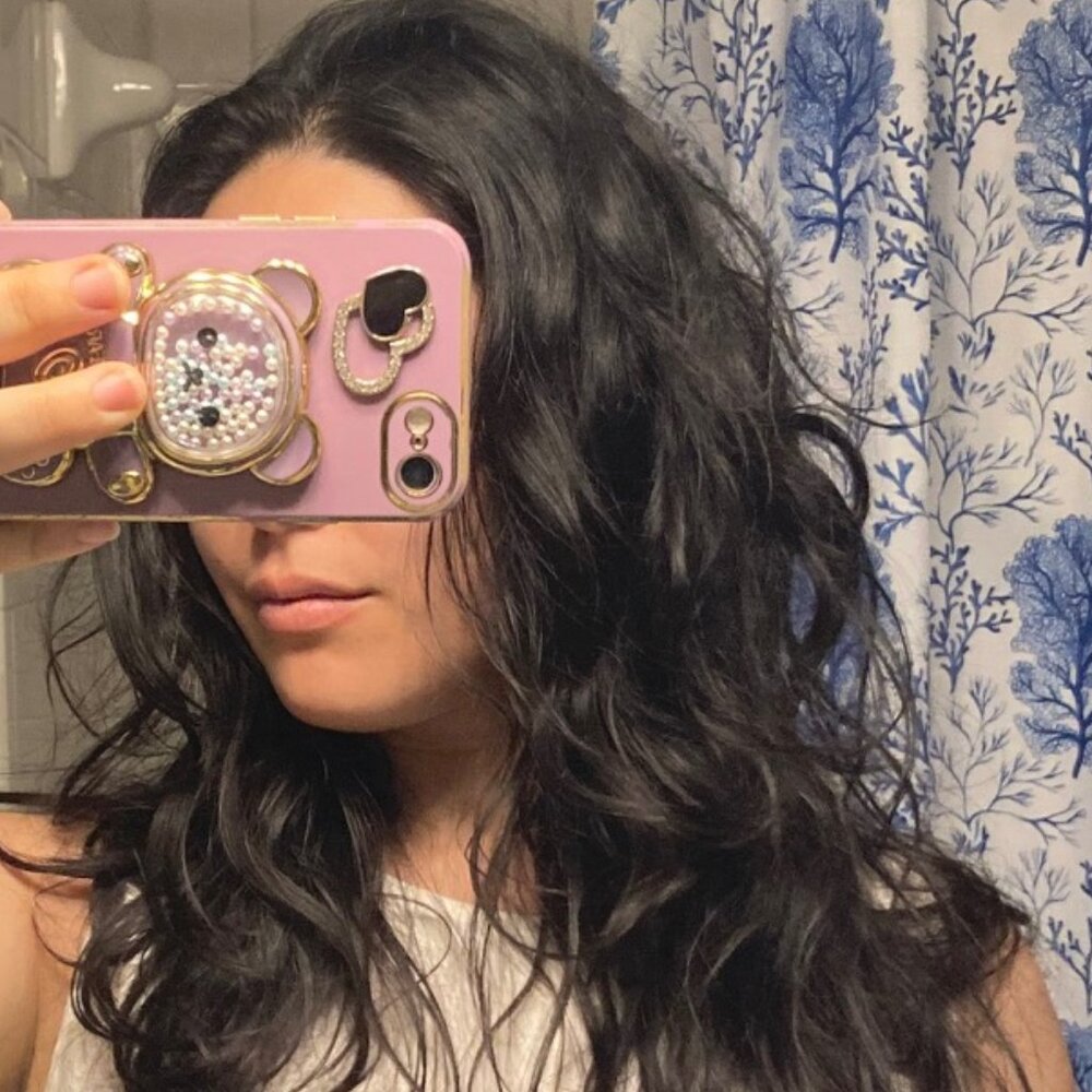 Meet your Posher, Esther